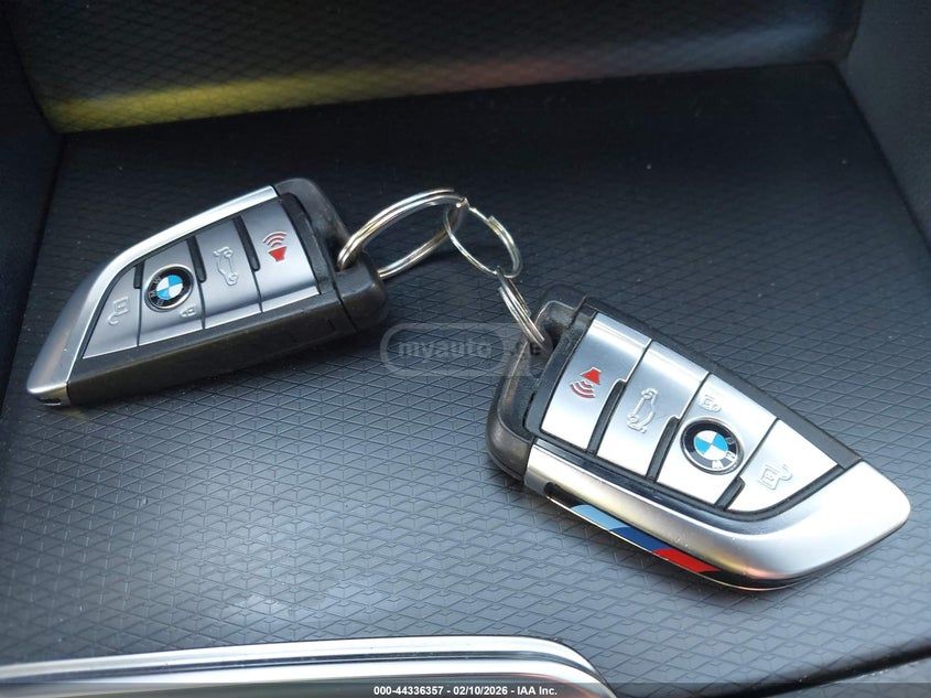 BMW M550 2021 — миниатюра 10