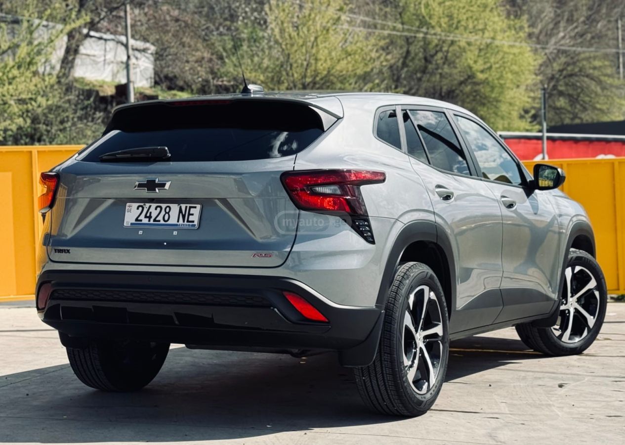 Chevrolet Trax - фото 4