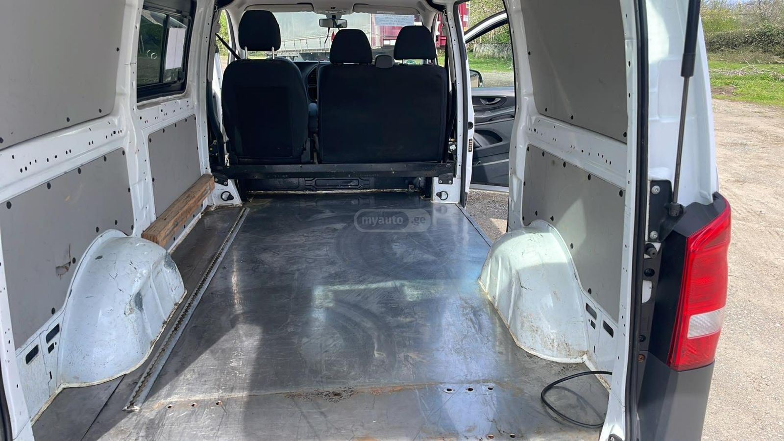 Mercedes-Benz Vito - фото 6