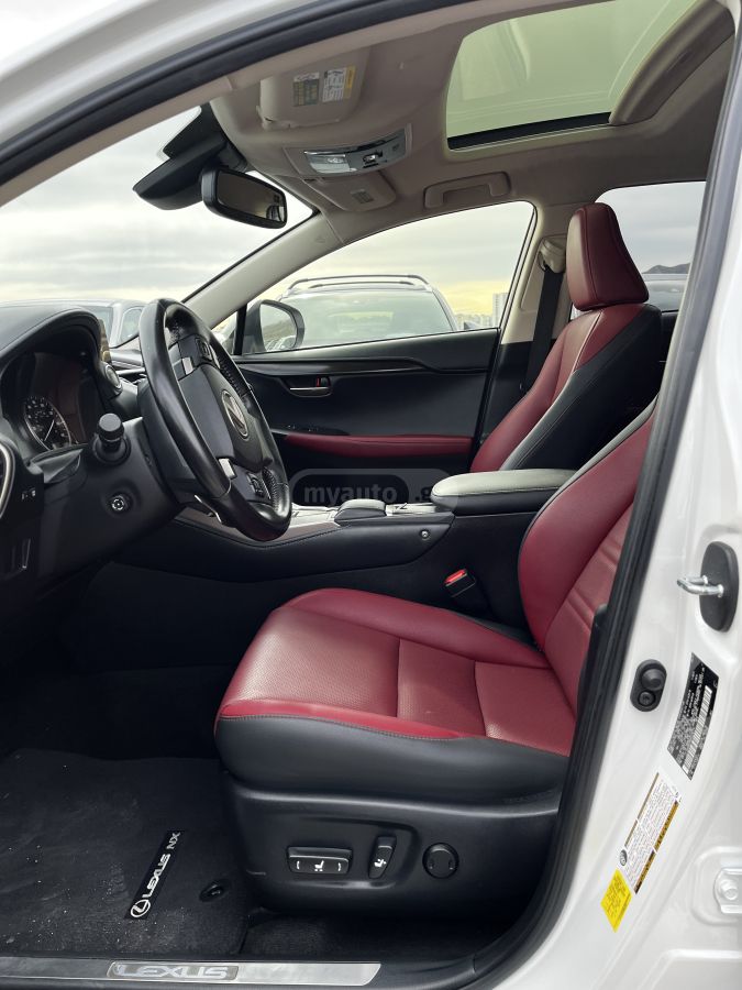 Lexus NX 300 - фото 9