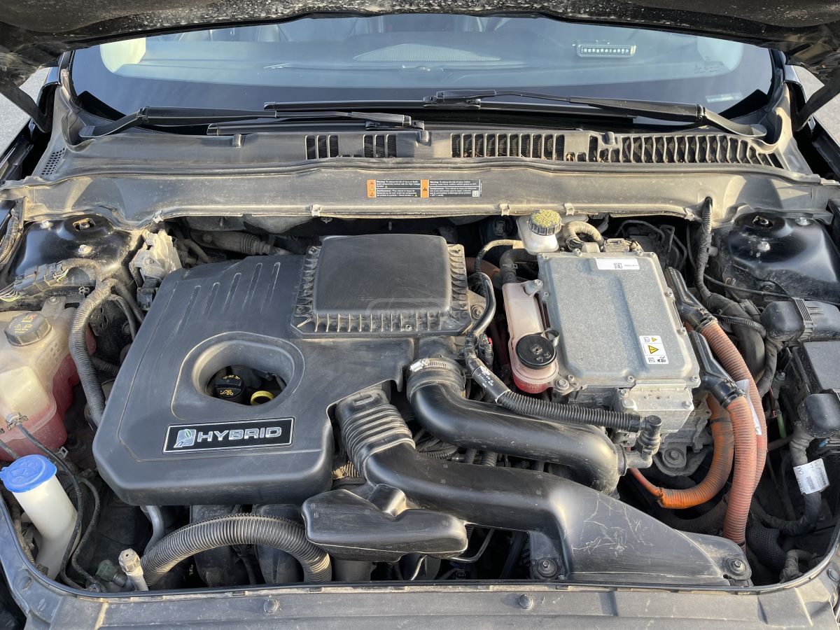 Ford Fusion - фото 9