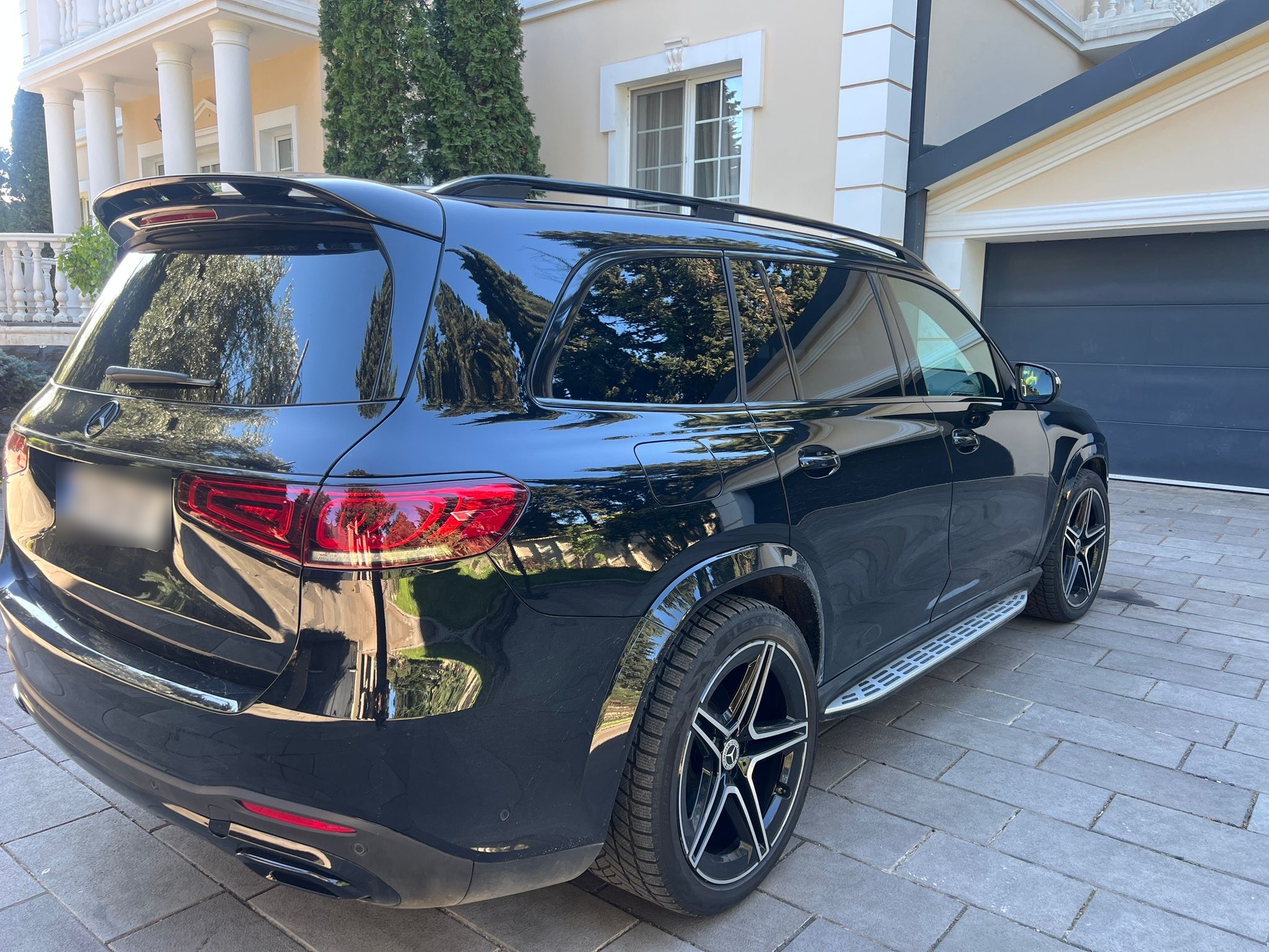 Mercedes-Benz GLS 450 - фото 4