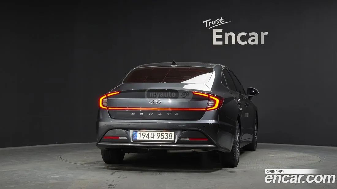 Hyundai Sonata - фото 4