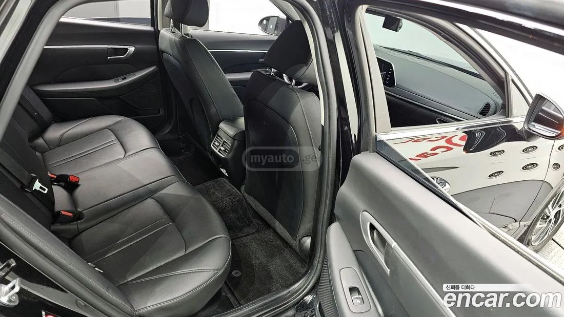 Hyundai Sonata - фото 12