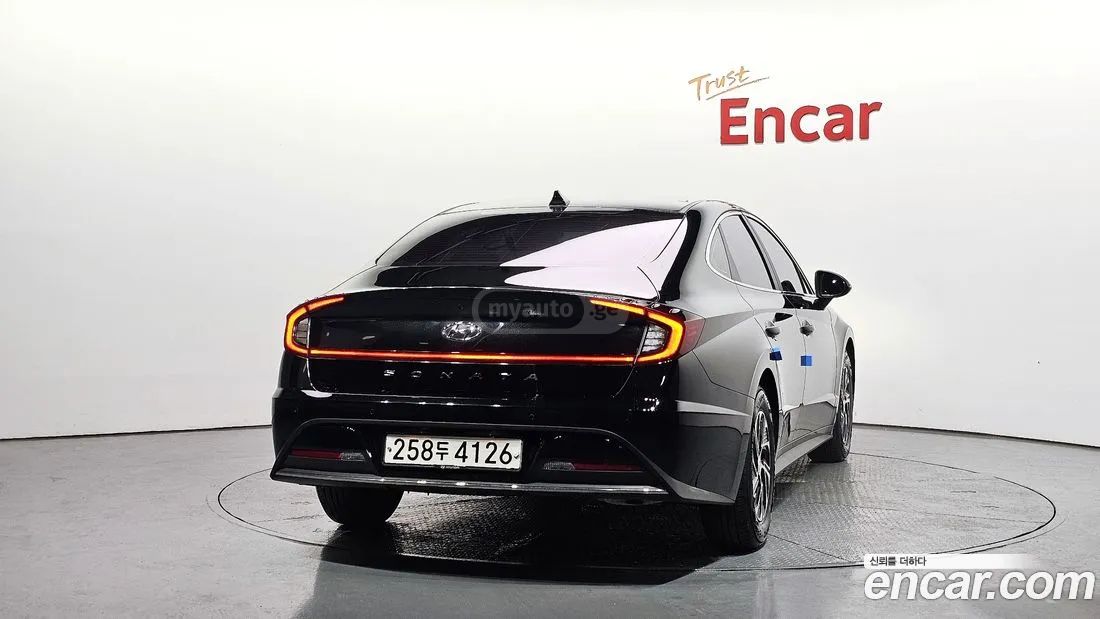 Hyundai Sonata - фото 4