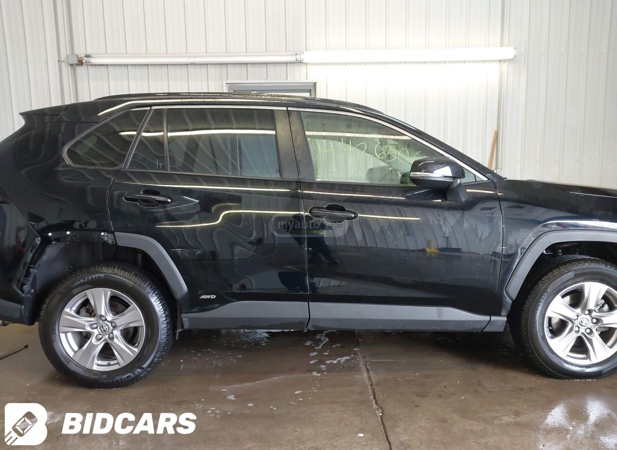 Toyota Toyota RAV4, Hybrid Xle — миниатюра 13