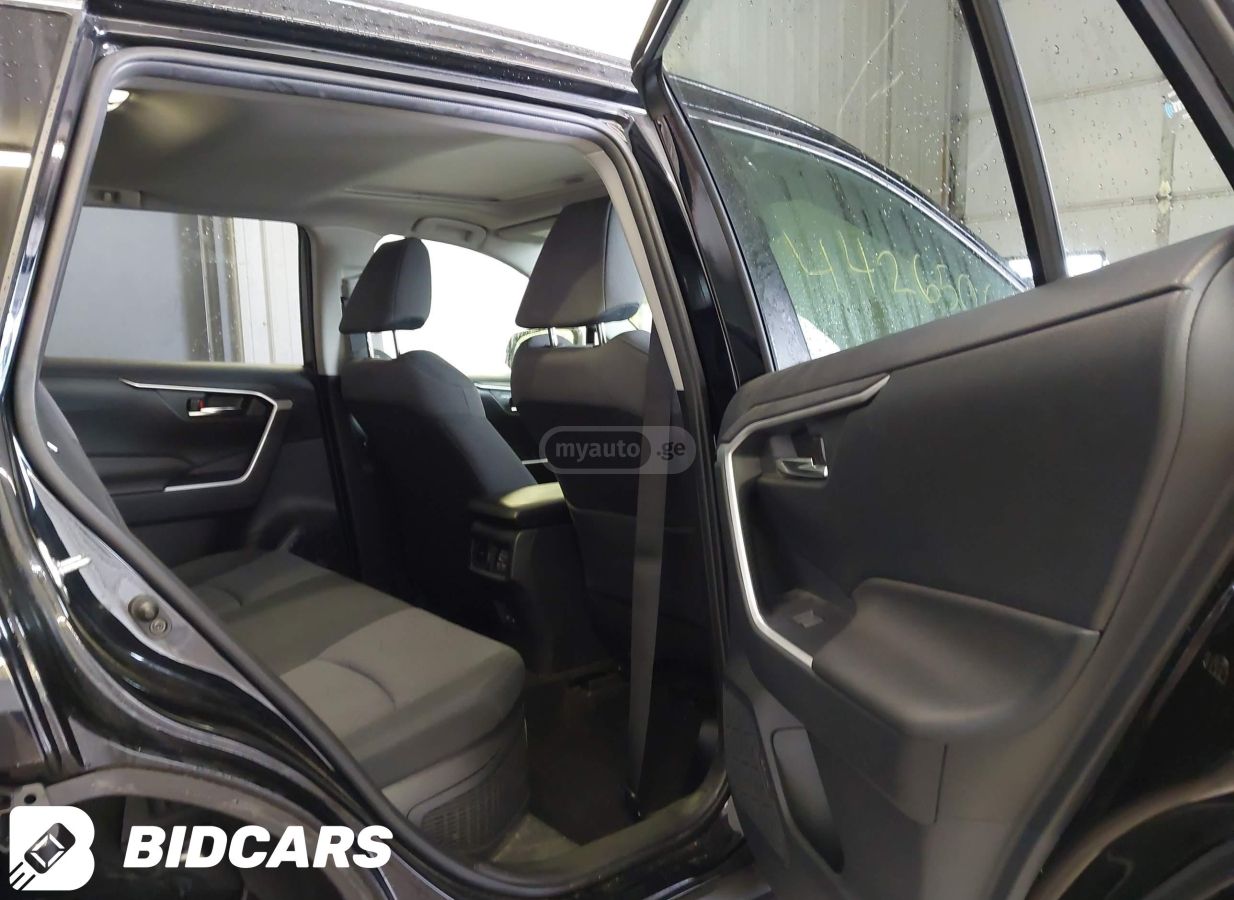 Toyota Toyota RAV4, Hybrid Xle — миниатюра 8