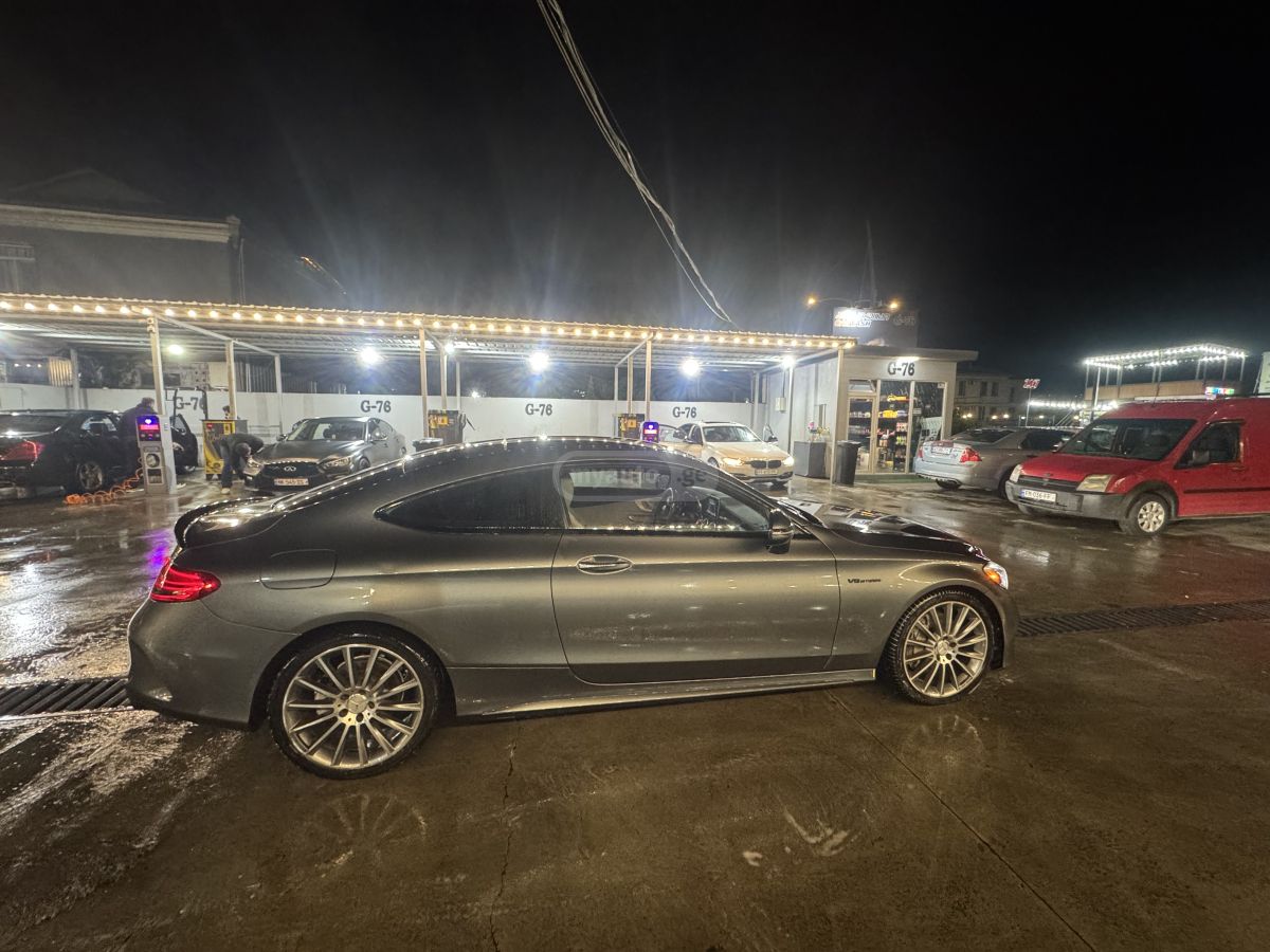 Mercedes-Benz C 300 - фото 4