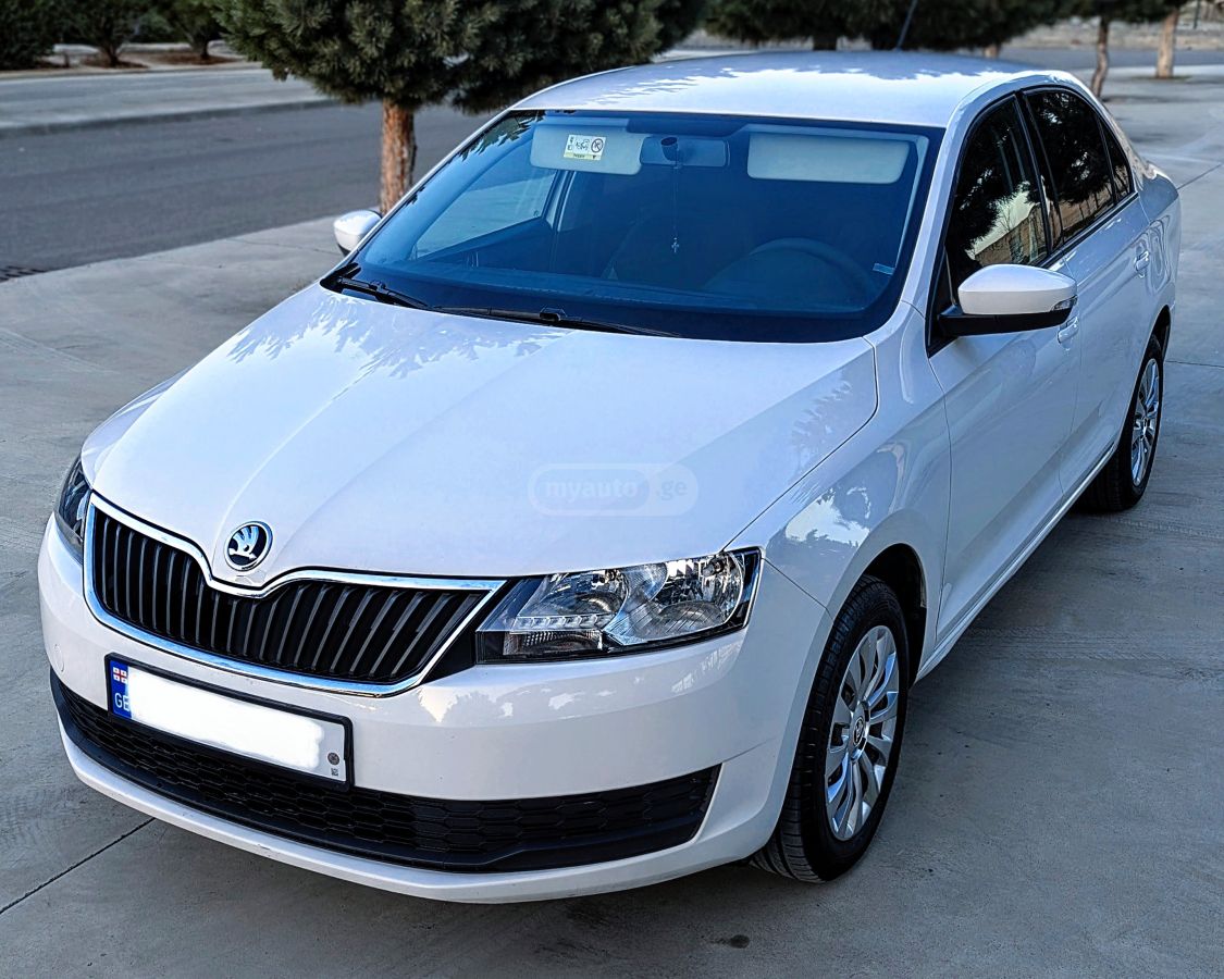 Skoda Rapid - фото 1