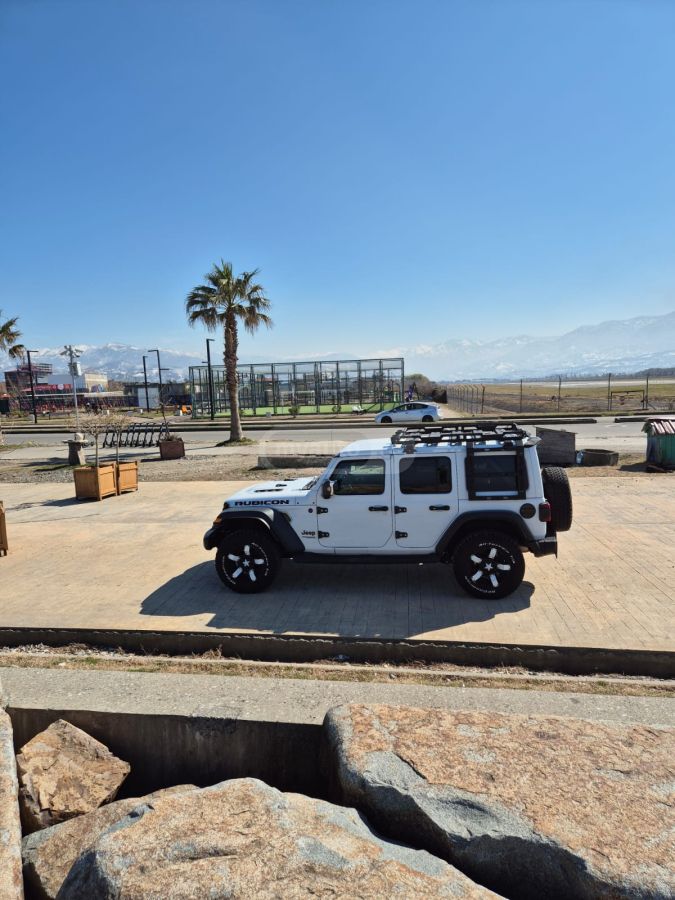 Jeep Wrangler - фото 3