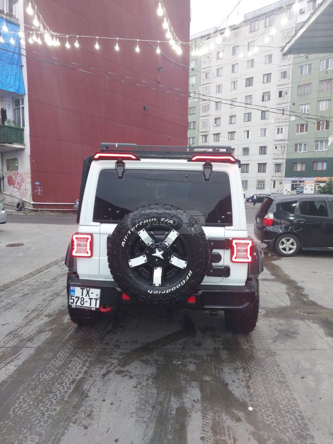 Jeep Wrangler - фото 5