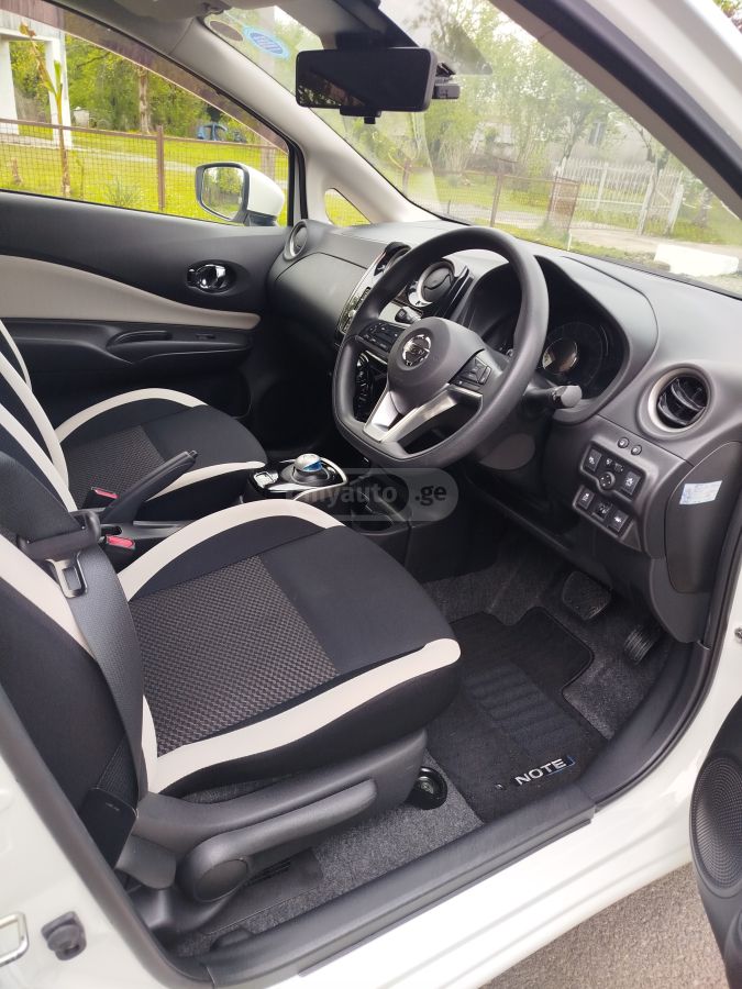 Nissan Note - фото 11