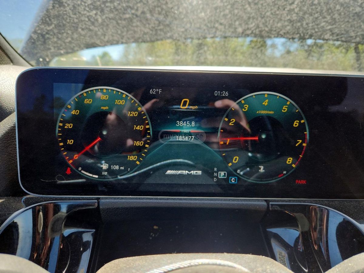 Mercedes-Benz GLA 350 - фото 9