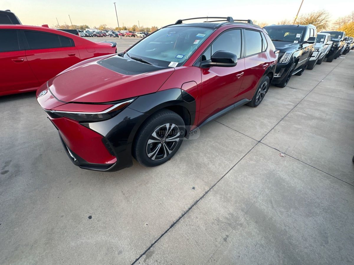 Toyota XLE FWD — миниатюра 1