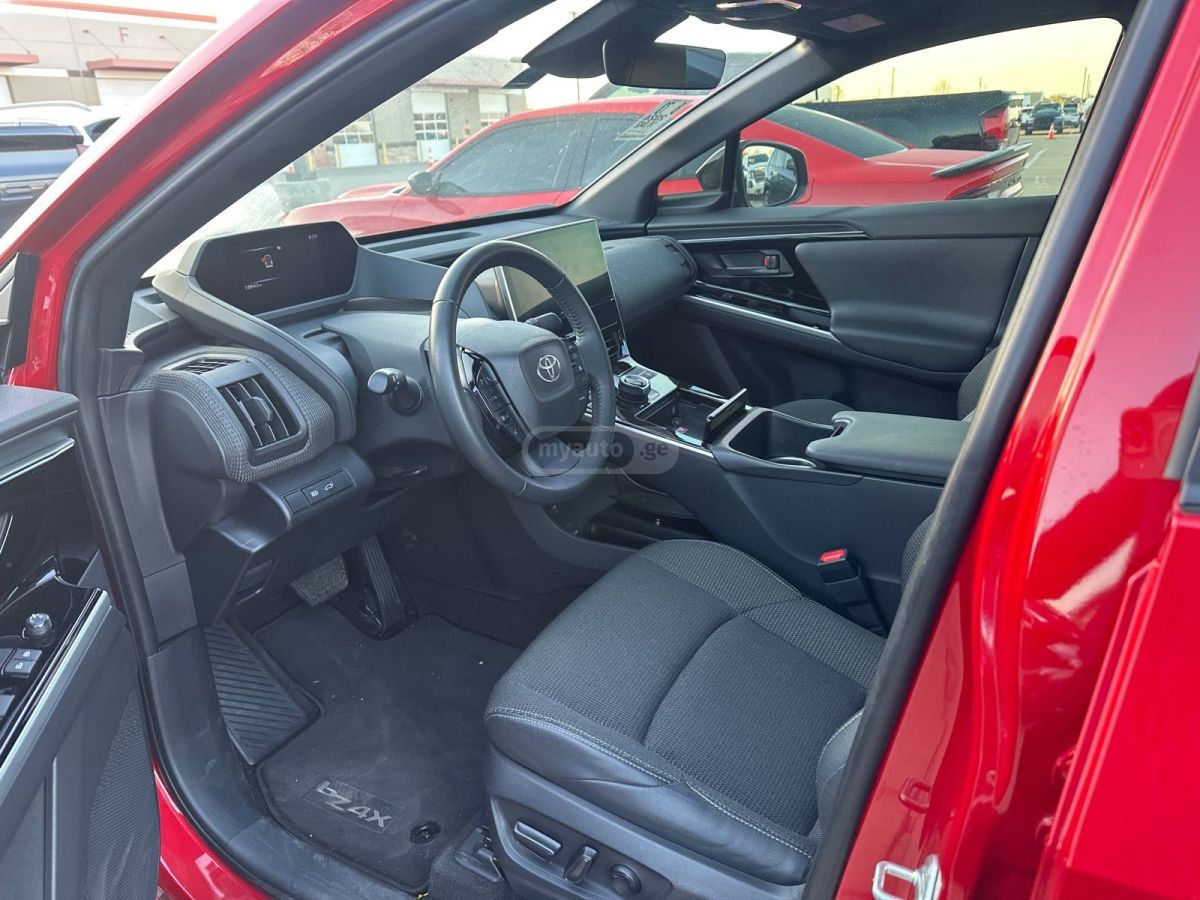 Toyota XLE FWD — миниатюра 5