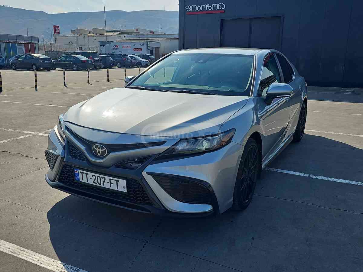 Toyota Toyota Camry — миниатюра 1