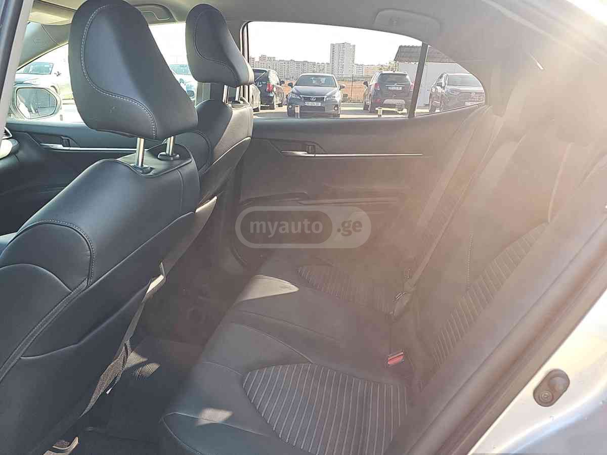 Toyota Toyota Camry — миниатюра 7