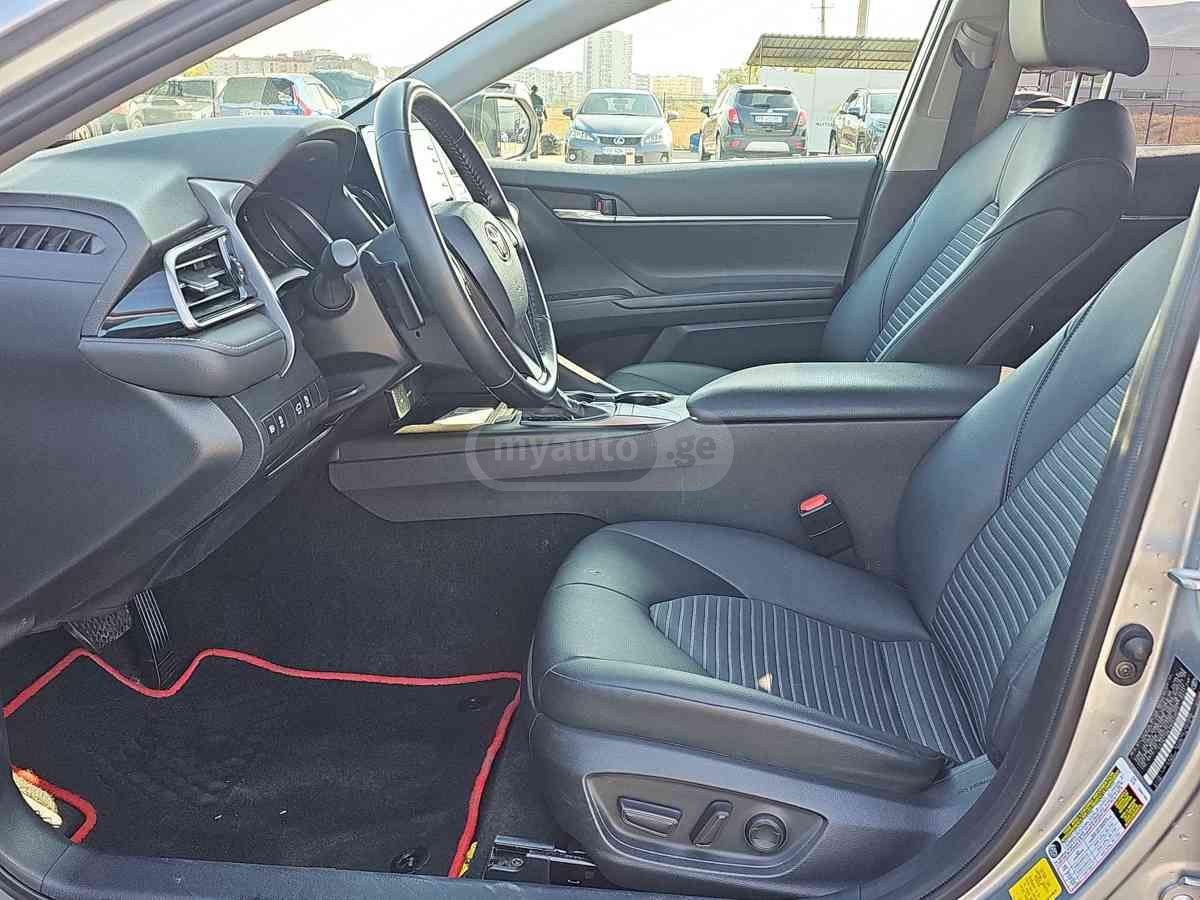 Toyota Toyota Camry — миниатюра 9