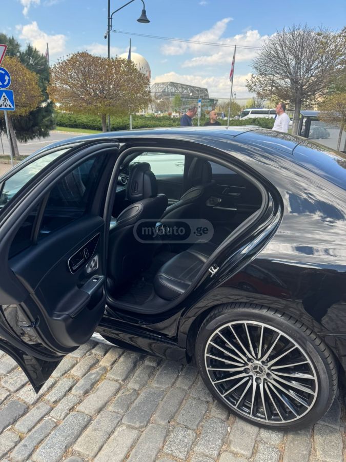 Mercedes-Benz C 300 - фото 2