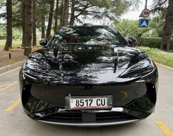 BYD Sealion 7 