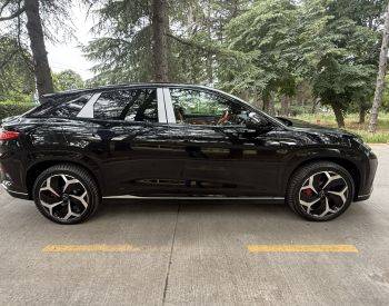 BYD Sealion 7 