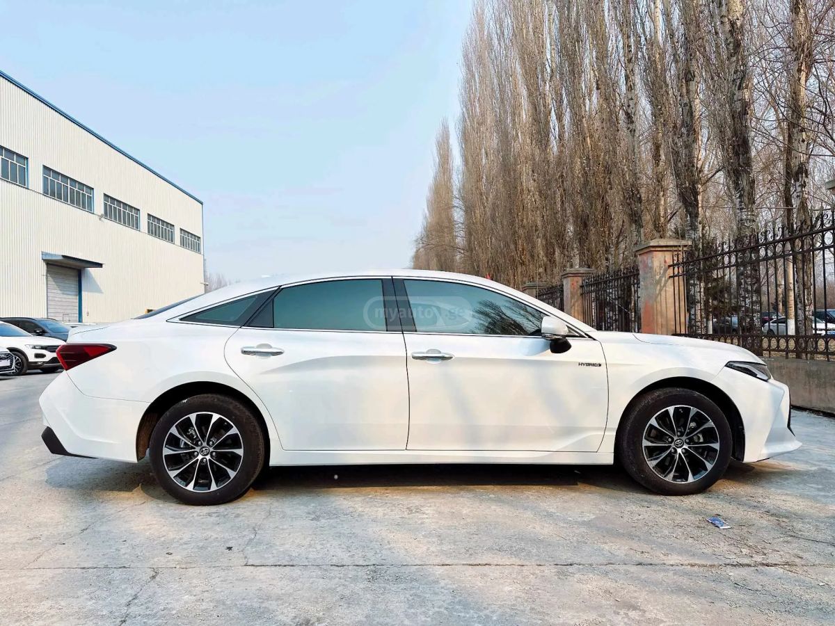 Toyota Avalon - фото 7