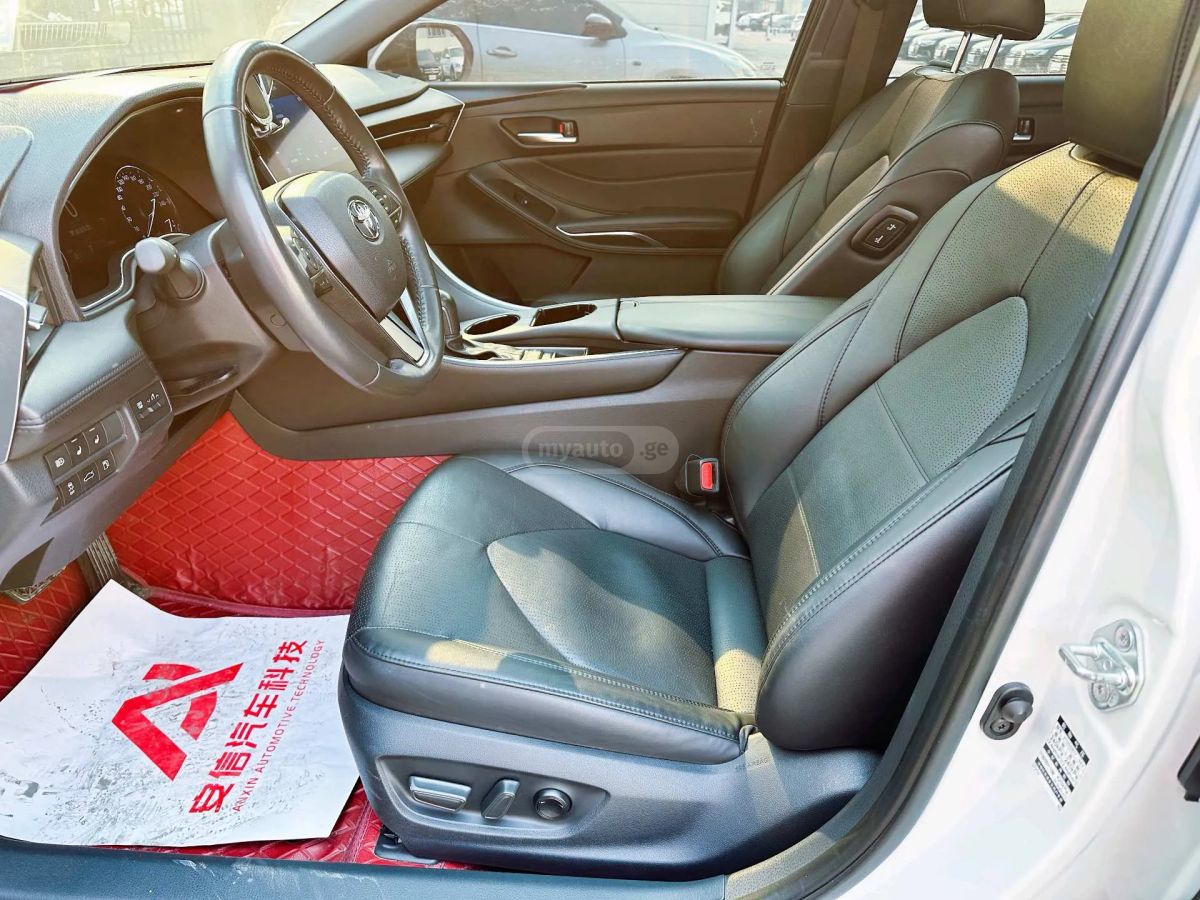 Toyota Avalon - фото 9