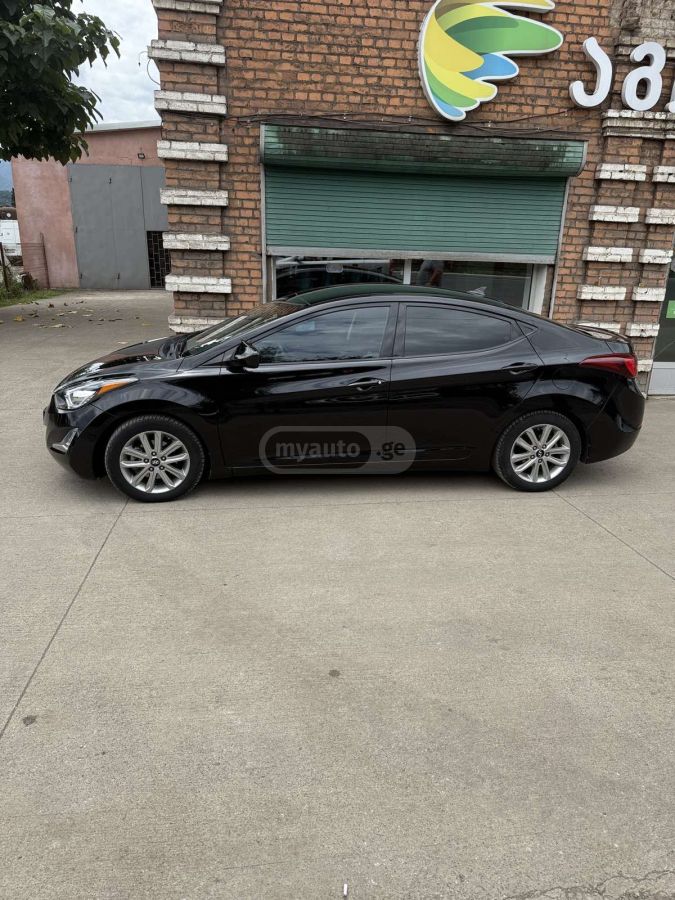HyundaiElantra2013