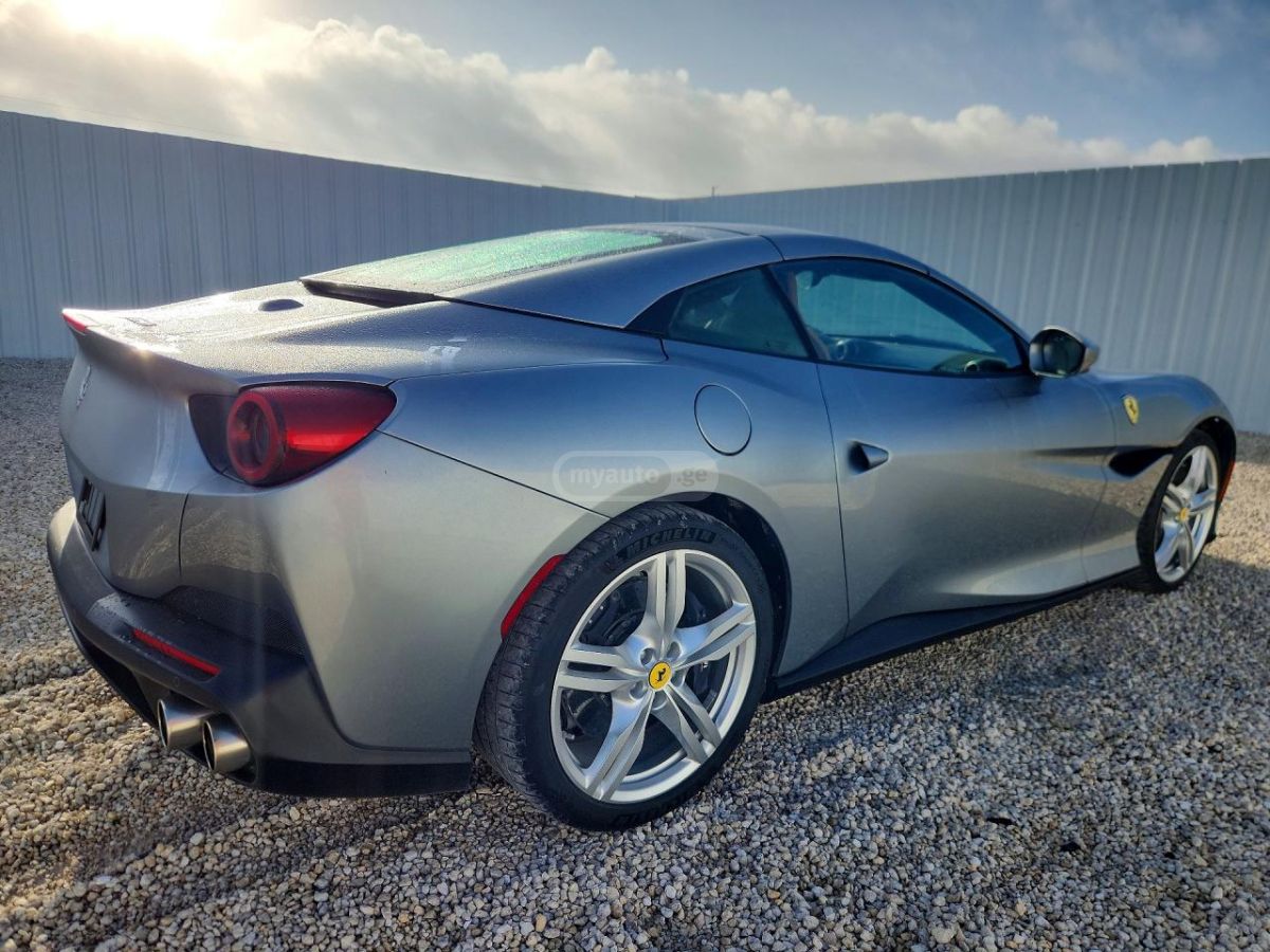 Ferrari Purosangue 2021 — миниатюра 3