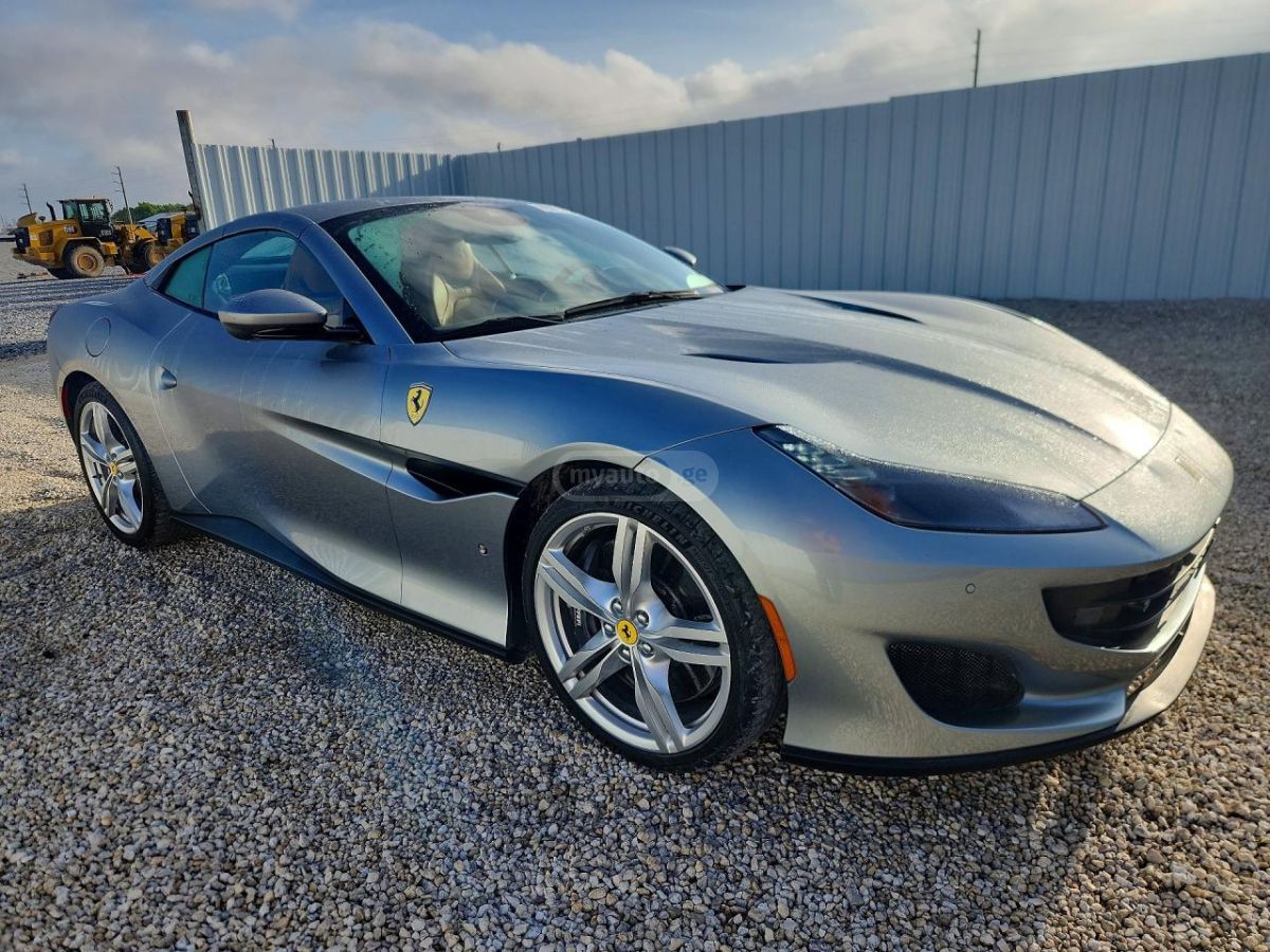 Ferrari Purosangue 2021 — миниатюра 4