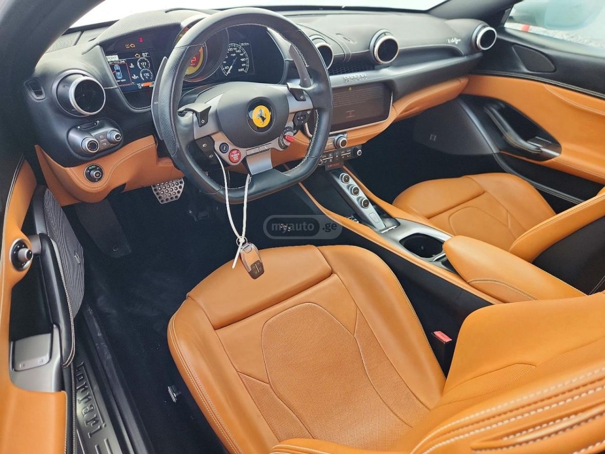 Ferrari Purosangue 2021 — миниатюра 8