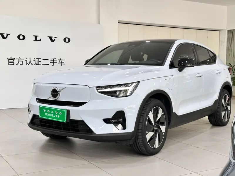 Volvo C40 2024 — миниатюра 1