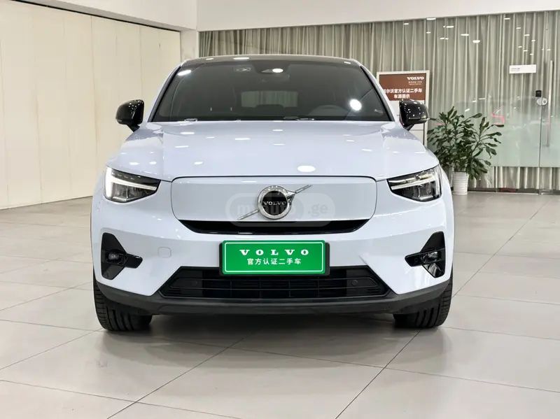 Volvo C40 2024 — миниатюра 2