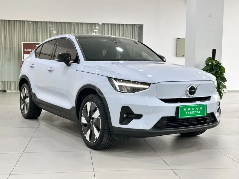 Volvo C40 2024 — миниатюра 3