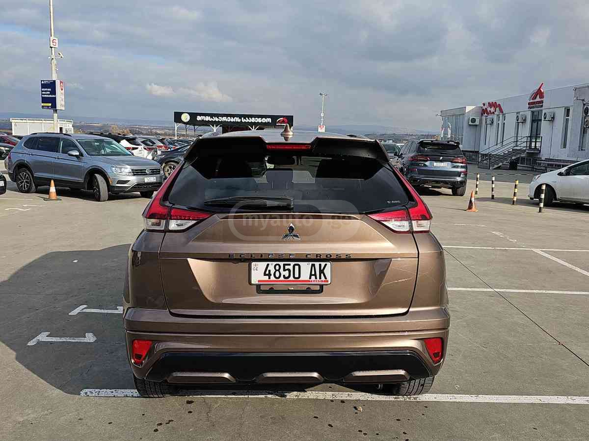 Mitsubishi Mitsubishi Eclipse — миниатюра 5