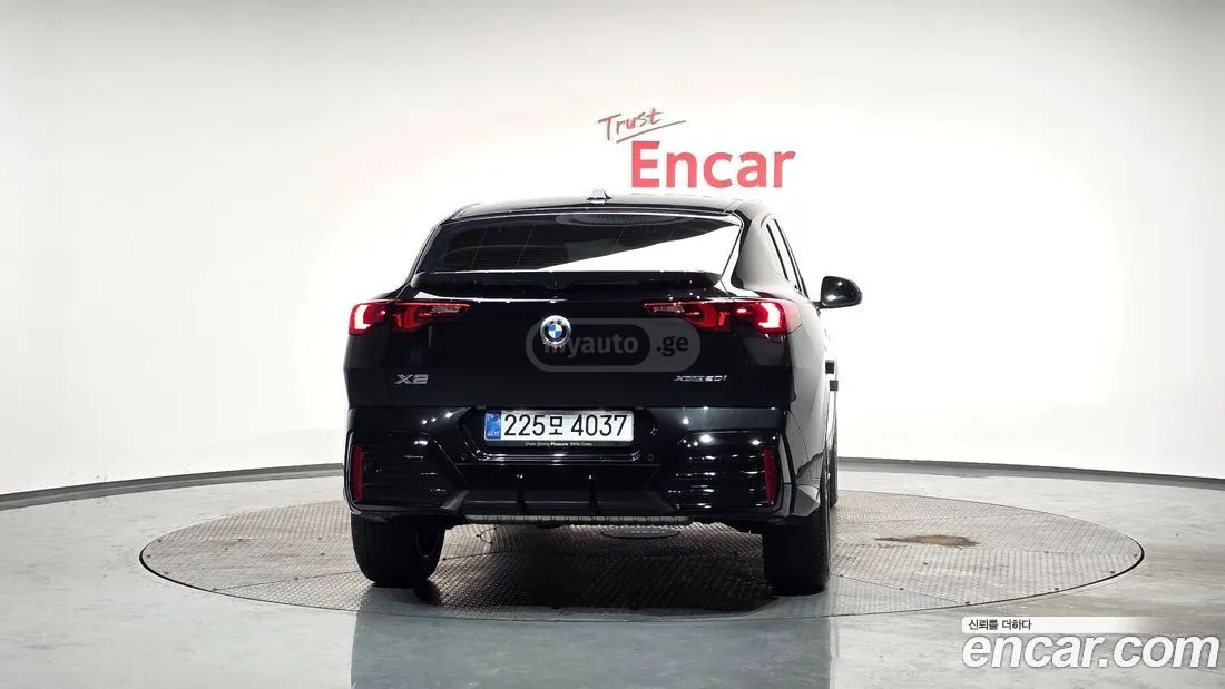 BMW X2 2025 — миниатюра 4