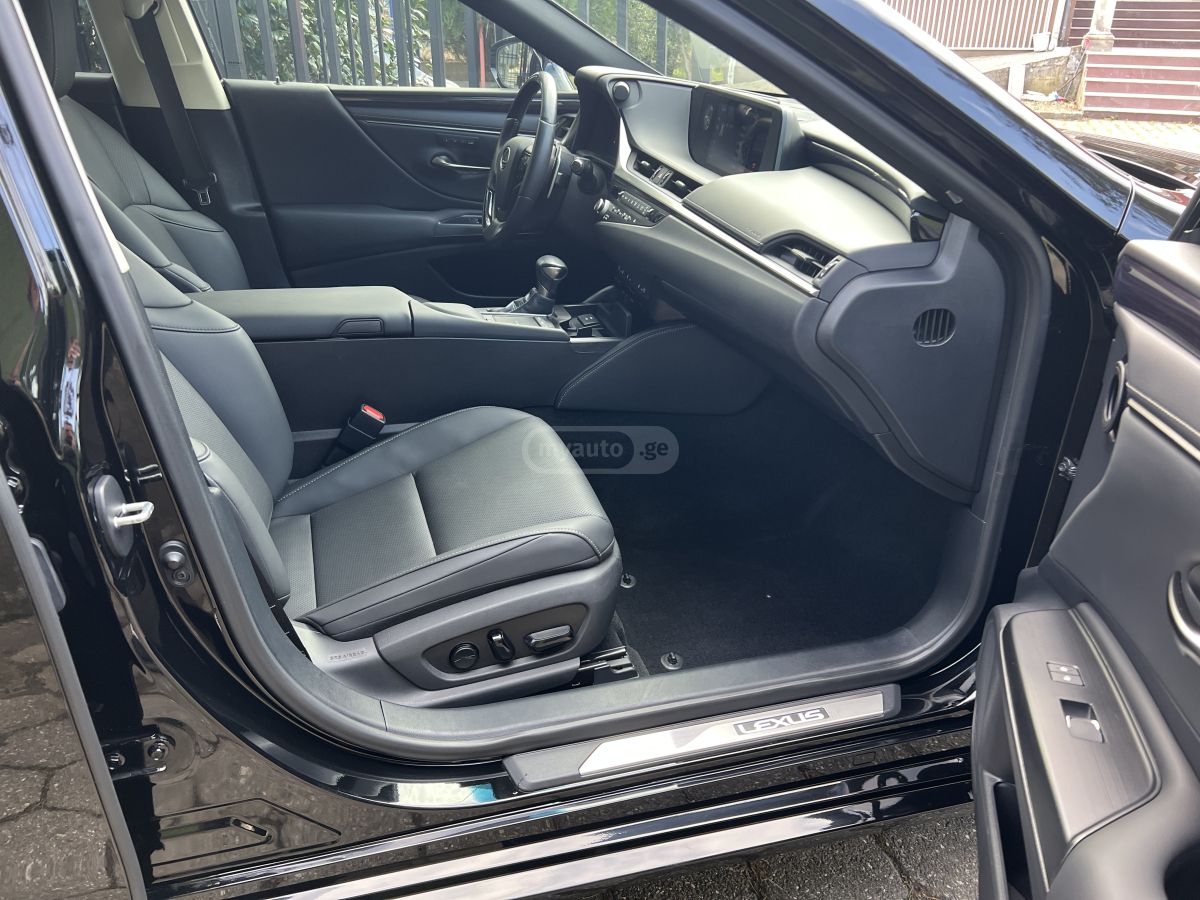 Lexus A W D — миниатюра 13