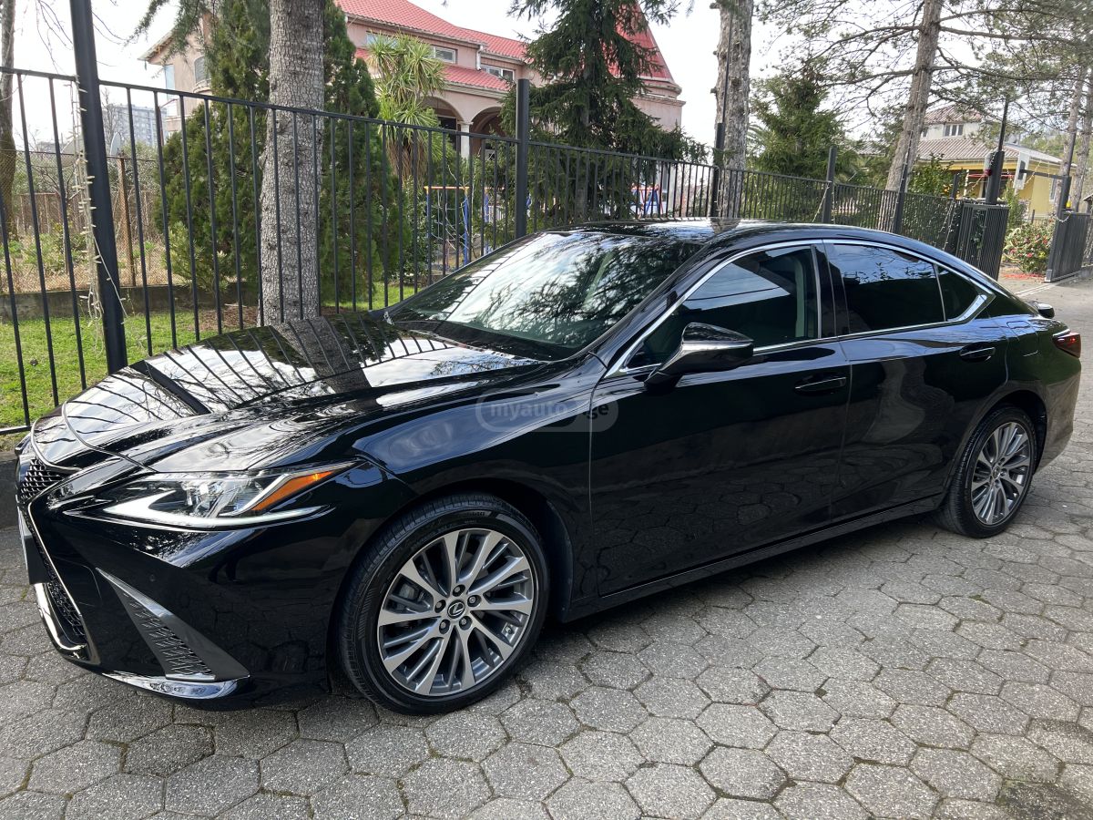 Lexus A W D — миниатюра 4