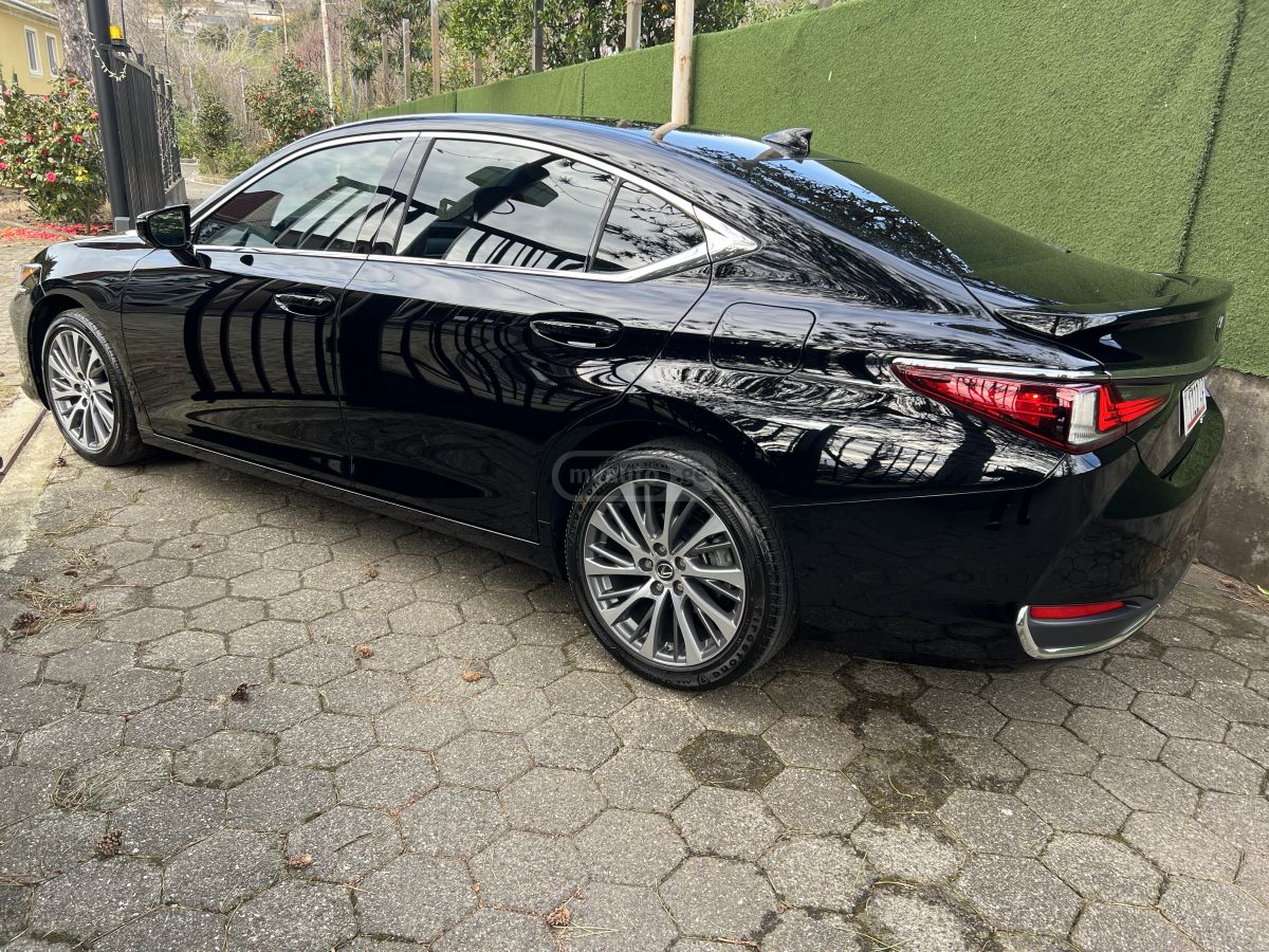 Lexus A W D — миниатюра 5