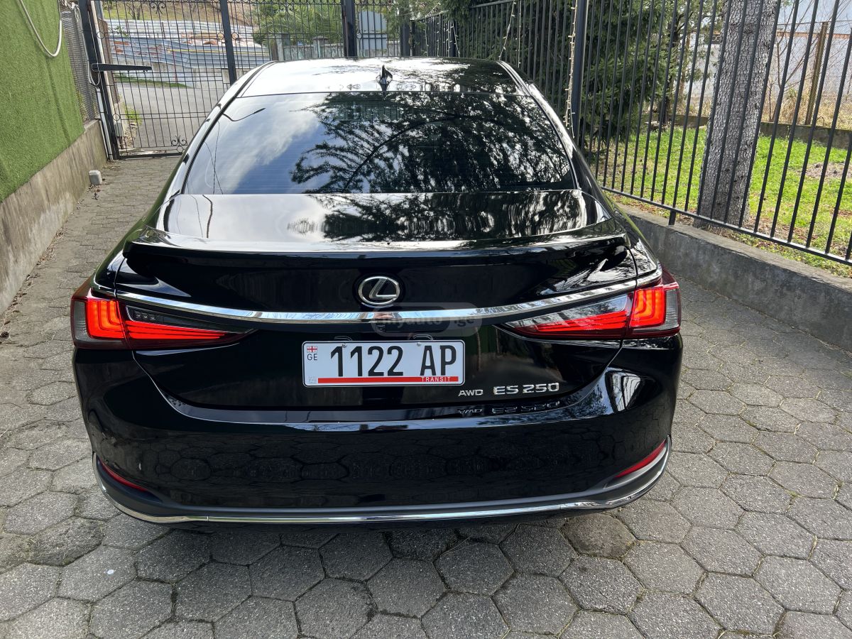 Lexus A W D — миниатюра 7