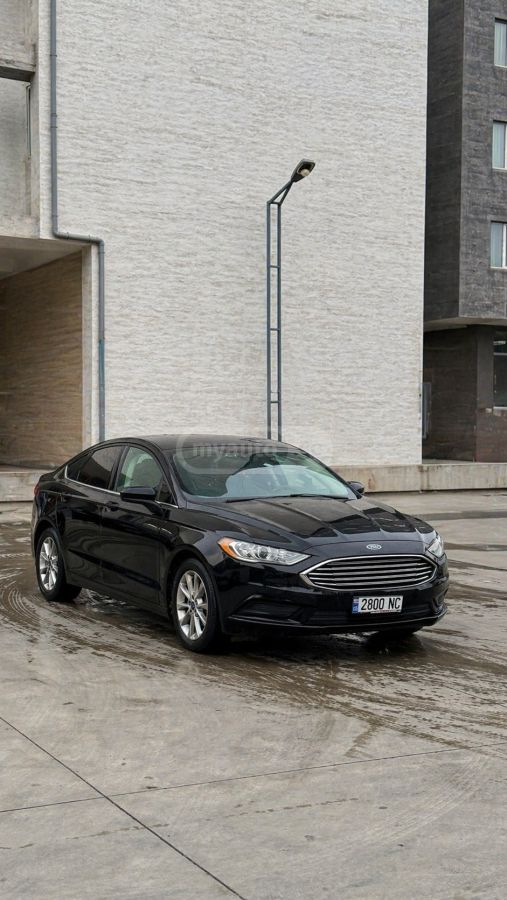 Ford Fusion - фото 3