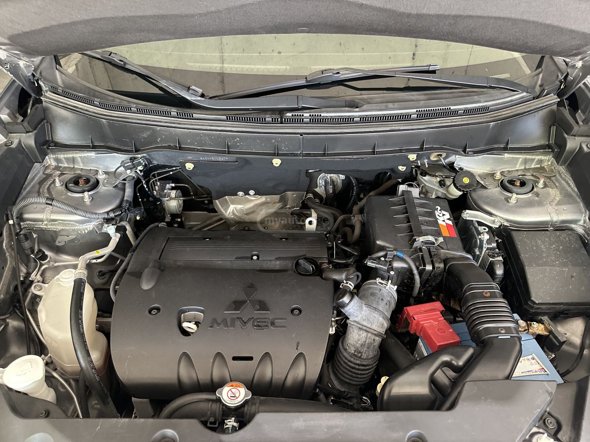 Mitsubishi Outlander Sport - фото 14