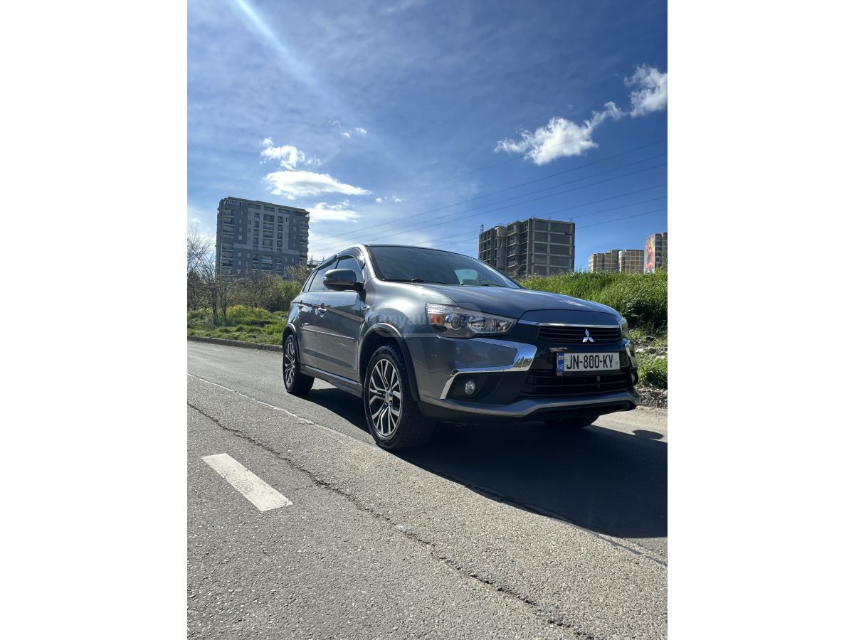 Mitsubishi Outlander Sport - фото 8
