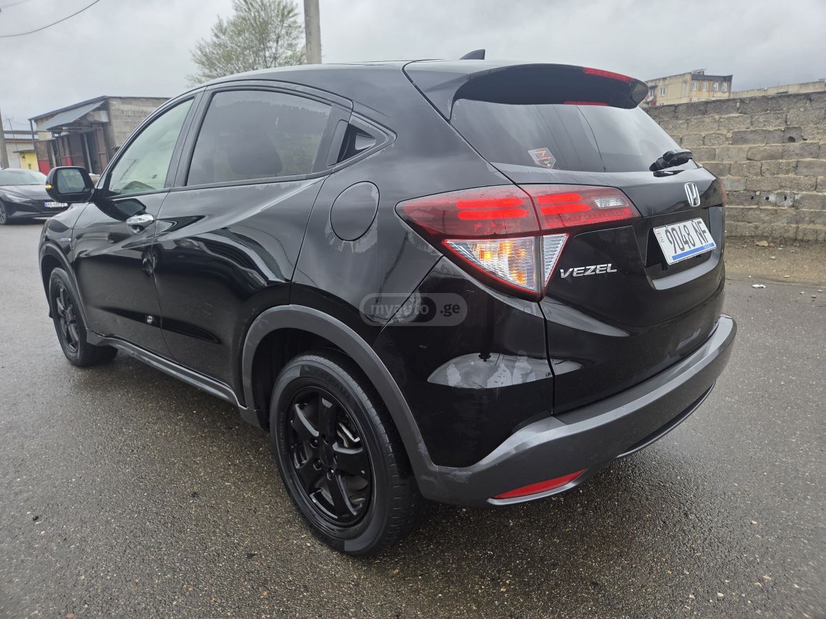 Honda Vezel - фото 6