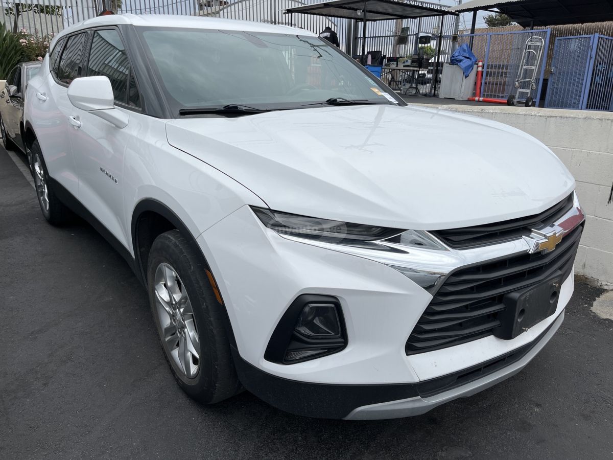 Chevrolet Blazer - фото 1