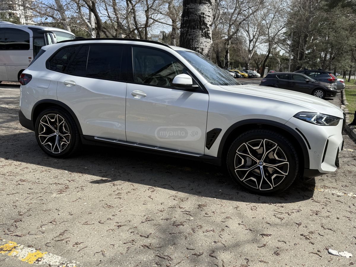 BMW X5 - фото 2