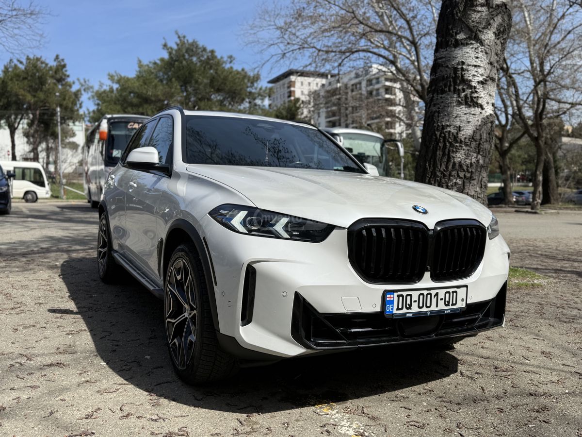 BMW X5 - фото 3