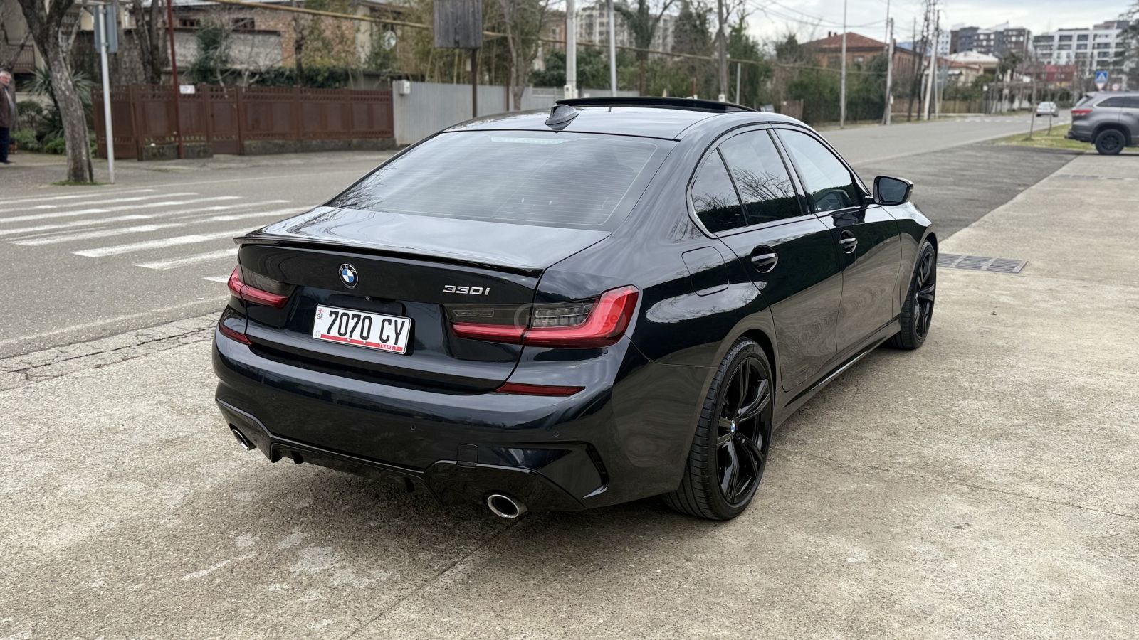 BMW 330 - фото 4