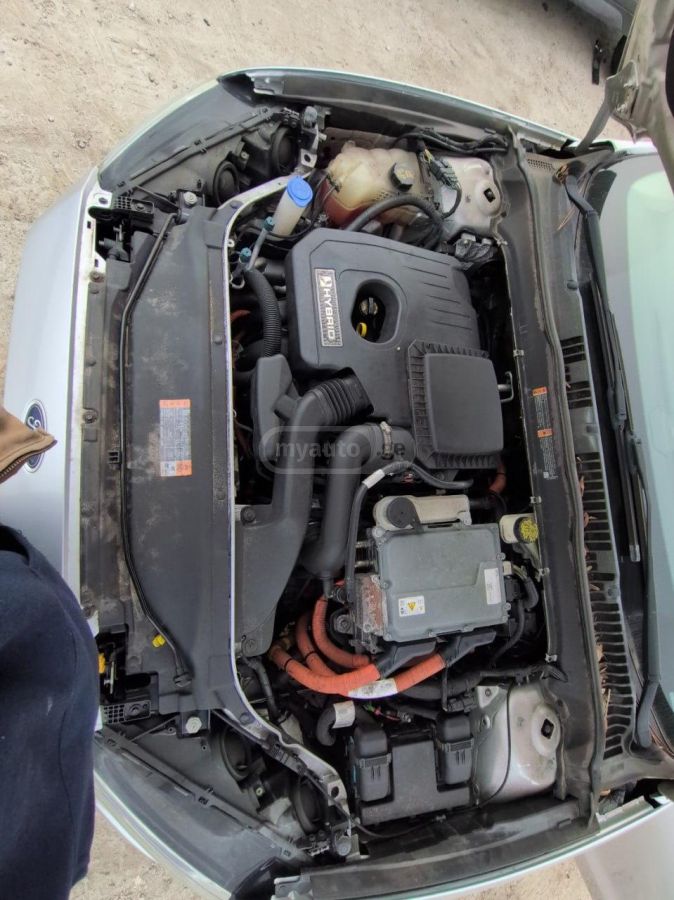 Ford Fusion - фото 6