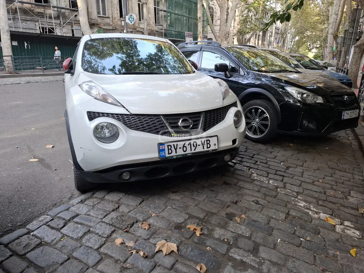 Nissan Juke 2015 — фото 2